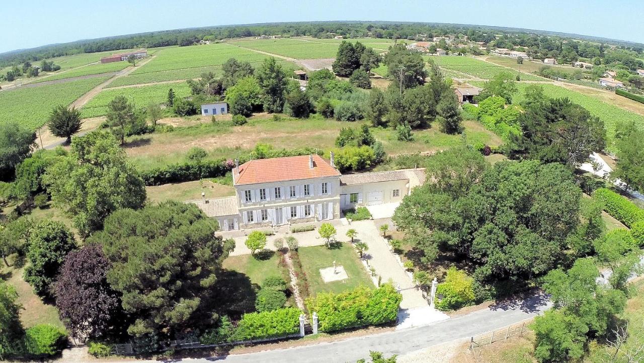 Le Manoir Lacustre Queyrac Luaran gambar