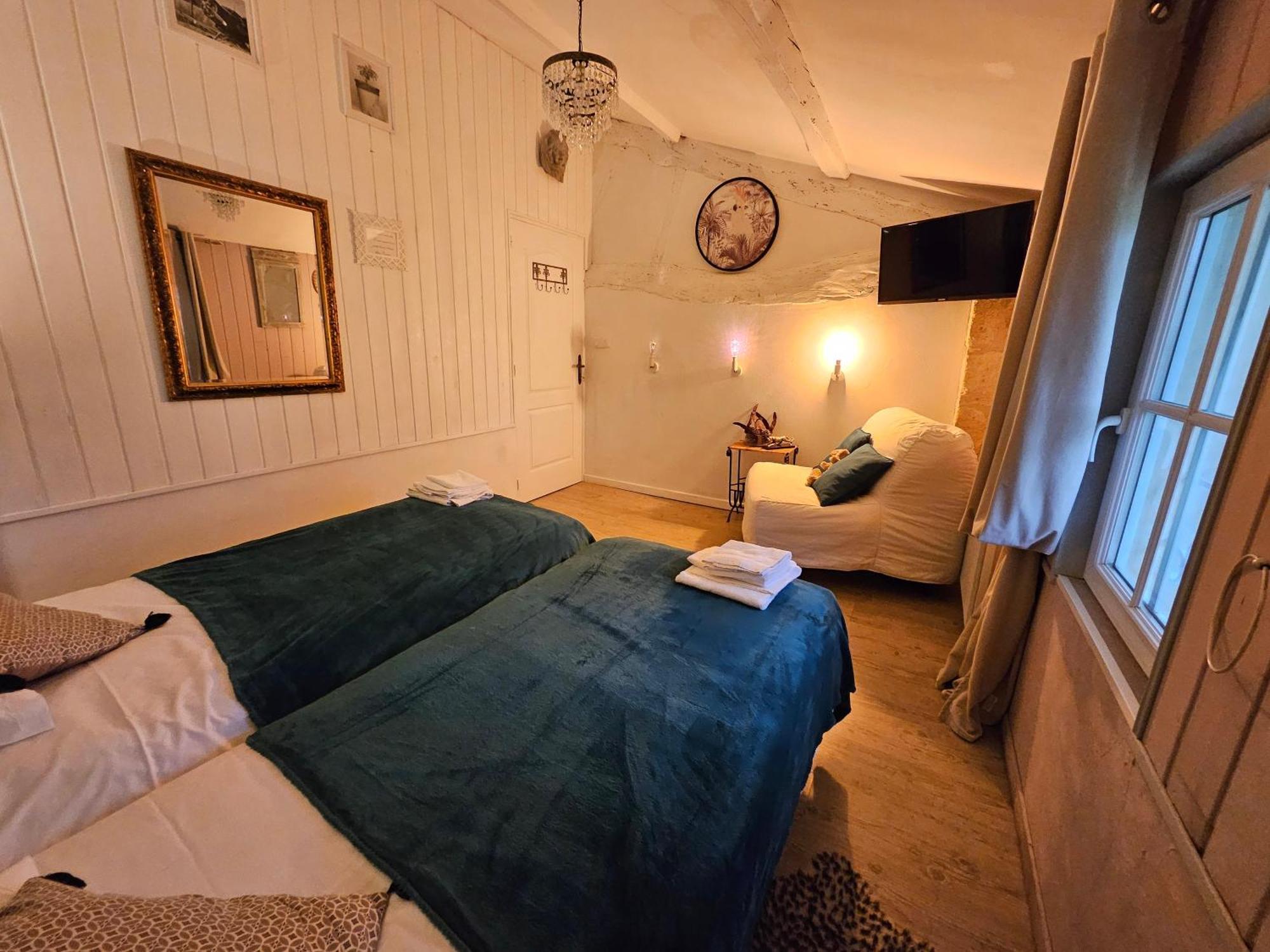 Le Manoir Lacustre Queyrac Luaran gambar